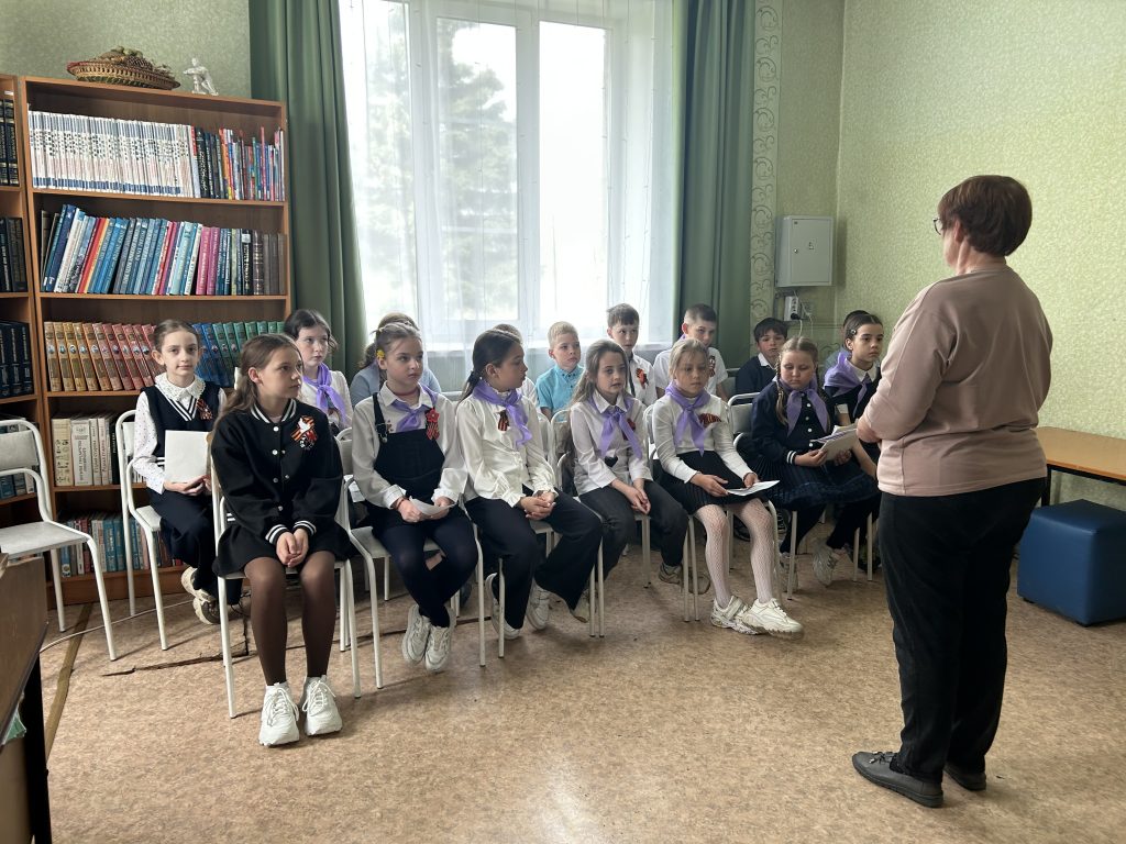 Литературно-музыкальный час «Через года,через века-помните!»
