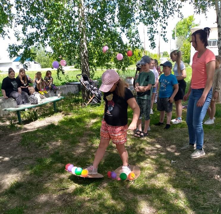 Яркий праздник 1 июня